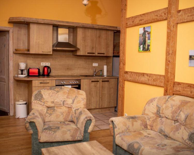 Landurlaub Auf Dem Mellenhof Appartement Funkenhagen Buitenkant foto